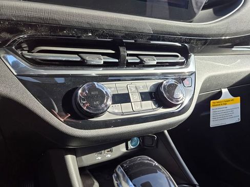 New 2026 Buick Envision Avenir image 15