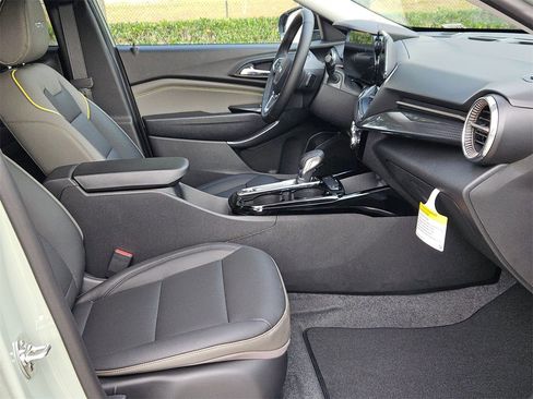 New 2026 Chevrolet Trax ACTIV w/ Driver Confidence Package image 24