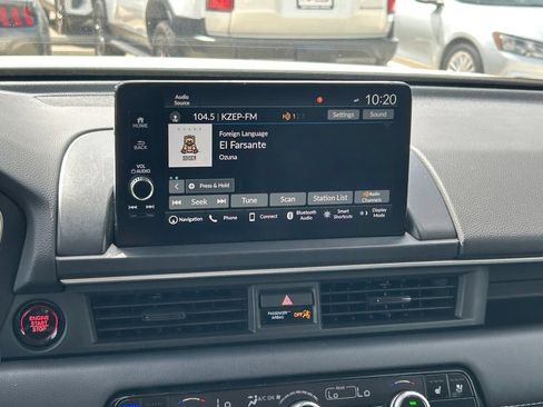 Used 2023 Honda Pilot Elite image 23