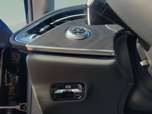 Certified 2025 Mercedes-Benz E 350 Sedan image 24