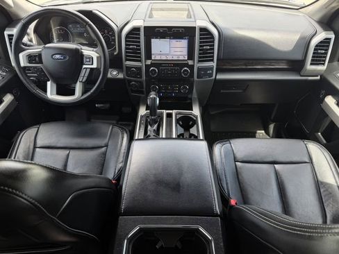 Used 2018 Ford F150 Lariat RWD image 12