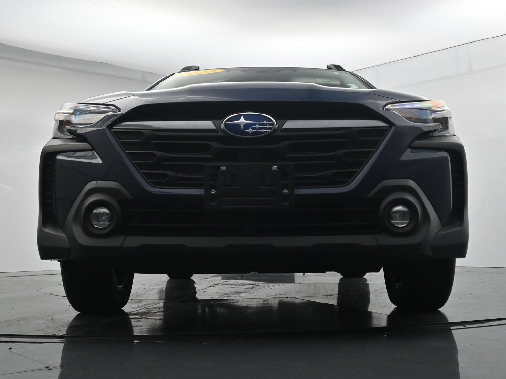 Used 2024 Subaru Outback Premium AWD/4WD image 33