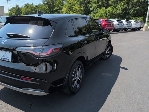 Used 2025 Honda HR-V EX-L image 5