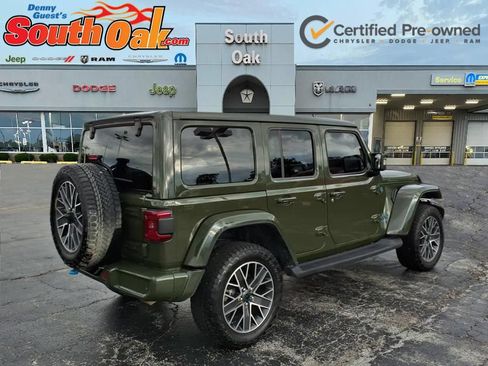 Used 2024 Jeep Wrangler High Altitude AWD/4WD image 3