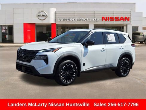 Used 2026 Nissan Rogue SV FWD image 9