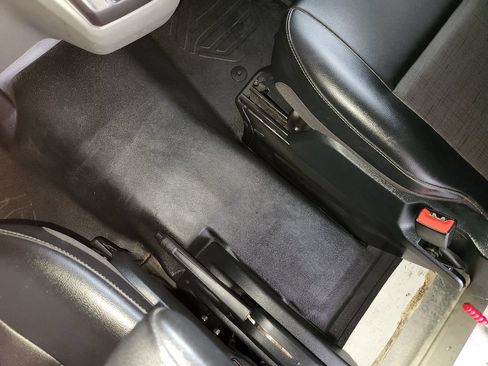 Used 2022 Ford Transit 350 DRW RWD image 24