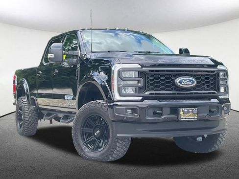 Used 2024 Ford F250 Lariat w/ Lariat Ultimate Package AWD/4WD image 17
