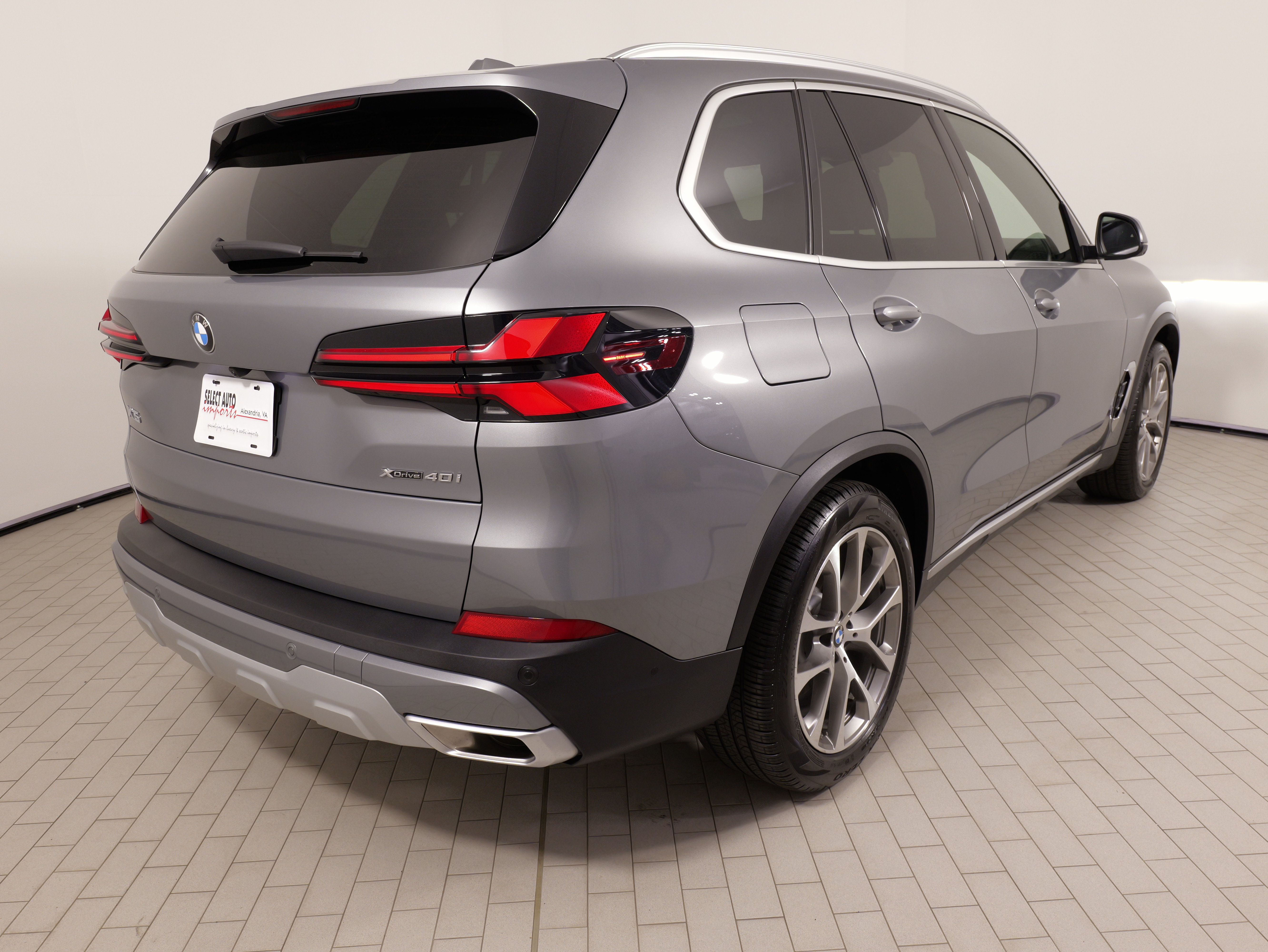 Used 2026 BMW X5 xDrive40i AWD/4WD image 12