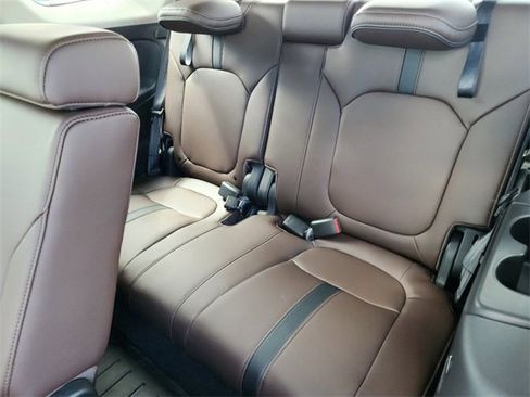 New 2025 Honda Pilot Elite image 19