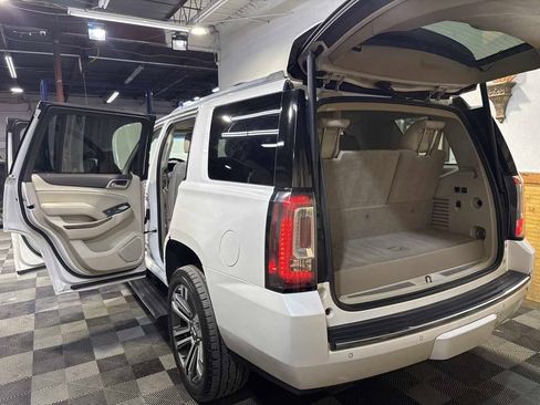 Used 2019 GMC Yukon Denali w/ Denali Ultimate Package AWD/4WD image 13