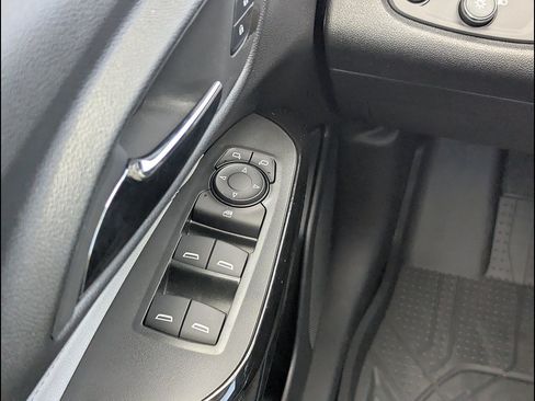 New 2026 Chevrolet Trax LT w/ Driver Confidence Package FWD image 20