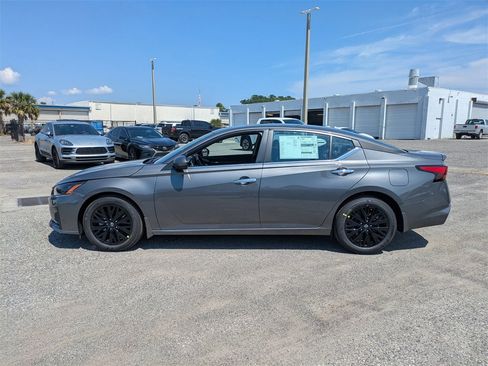 New 2025 Nissan Altima 2.5 SV w/ SV Special Edition Package image 6