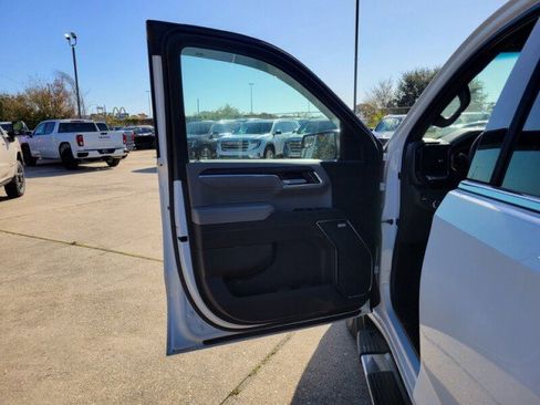 Used 2023 GMC Sierra 1500 SLT w/ SLT Premium Package image 11