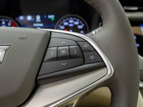 New 2026 Cadillac XT5 Premium Luxury w/ Driver Assist Package AWD/4WD image 31