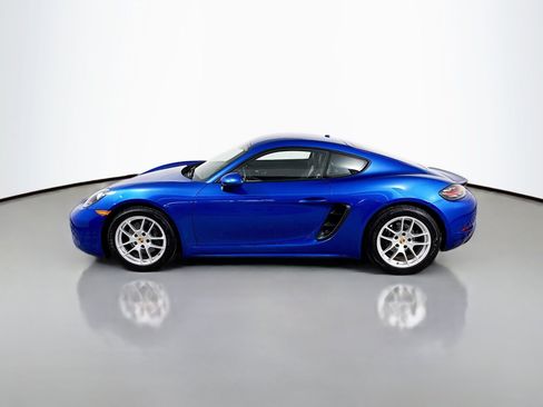 Certified 2018 Porsche 718 Cayman image 2