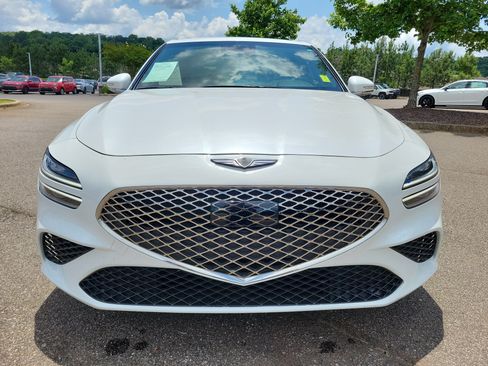 Used 2025 Genesis G70 2.5T RWD image 8