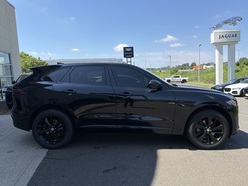 Used 2023 Jaguar F-PACE S AWD/4WD image 3