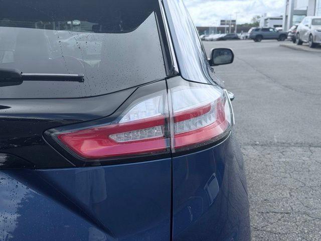 Used 2024 Ford Edge SEL AWD/4WD image 8