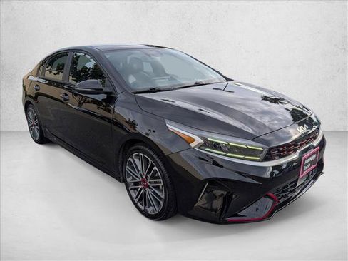 Used 2023 Kia Forte GT FWD image 3