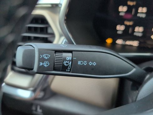 New 2026 GMC Canyon Denali AWD/4WD image 16