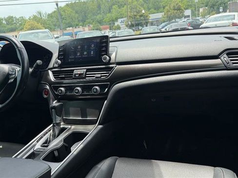 Used 2020 Honda Accord Sport image 35