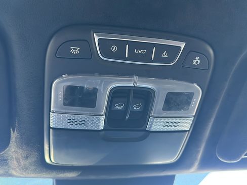 Used 2022 Kia Telluride SX w/ SX Prestige Package image 41