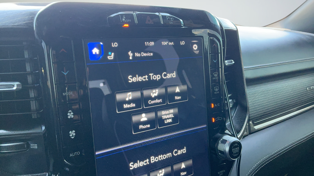 Used 2020 RAM 1500 Limited w/ Advanced Safety Group RWD image 11