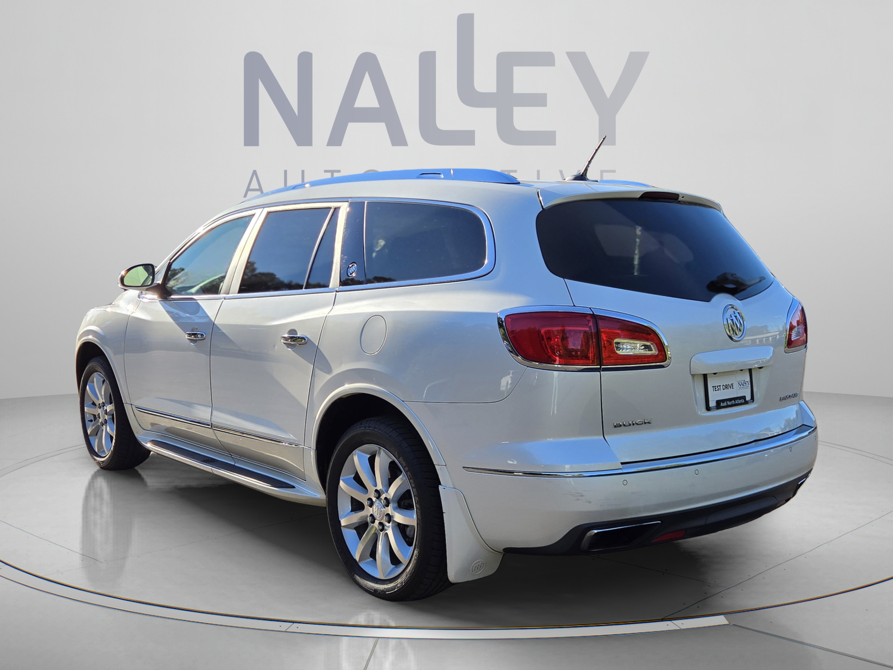 Used 2015 Buick Enclave Premium w/ Experience Buick Package FWD image 3