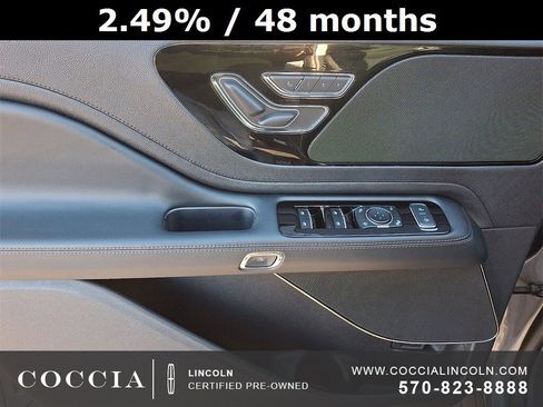 Certified 2025 Lincoln Aviator Premiere image 12