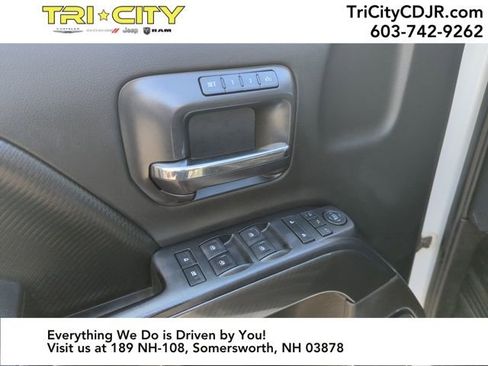 Used 2016 GMC Sierra 2500 SLT w/ Duramax Plus Package image 18