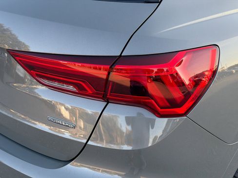 Used 2021 Audi Q3 2.0T Premium w/ Convenience Package image 10