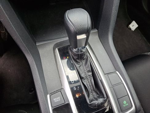 Used 2017 Honda Civic EX-T image 18