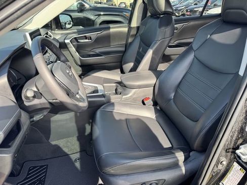 Certified 2023 Toyota RAV4 XLE Premium FWD image 27