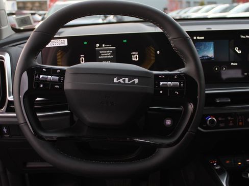 New 2026 Kia Sorento S image 10
