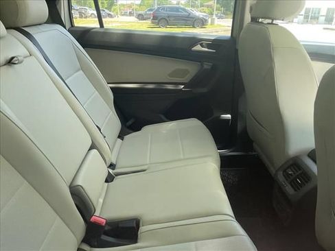 Used 2020 Volkswagen Tiguan S FWD image 3