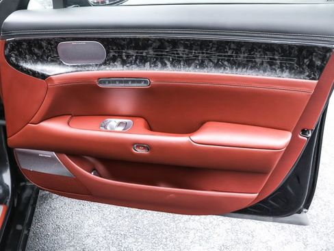 Used 2024 Genesis G90 3.5T image 39