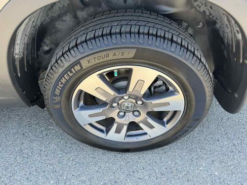 Used 2018 Honda Ridgeline RTL-E image 39