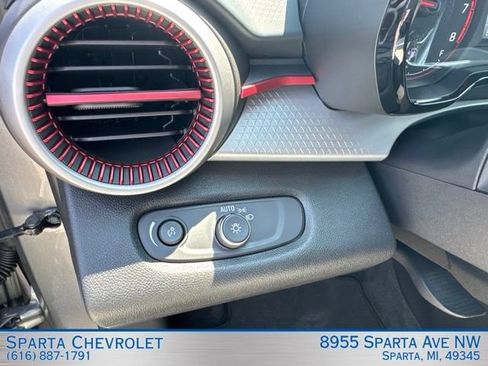 Used 2024 Chevrolet Trax RS w/ Driver Confidence Package FWD image 15