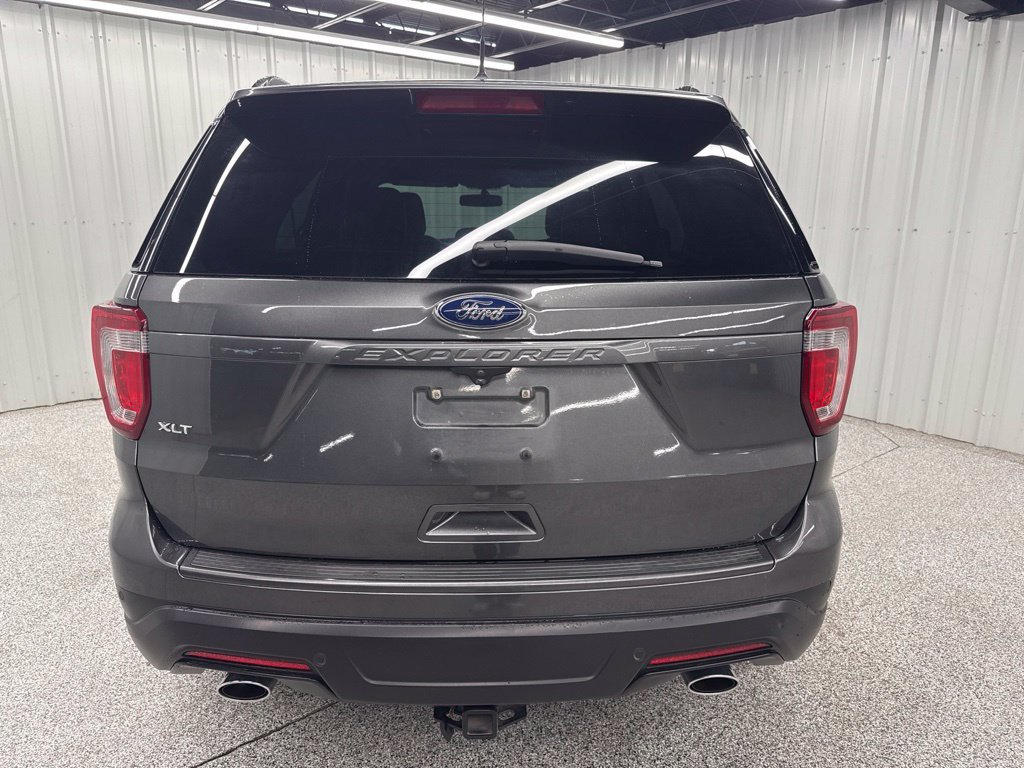 Used 2019 Ford Explorer XLT w/ Equipment Group 202A FWD image 5