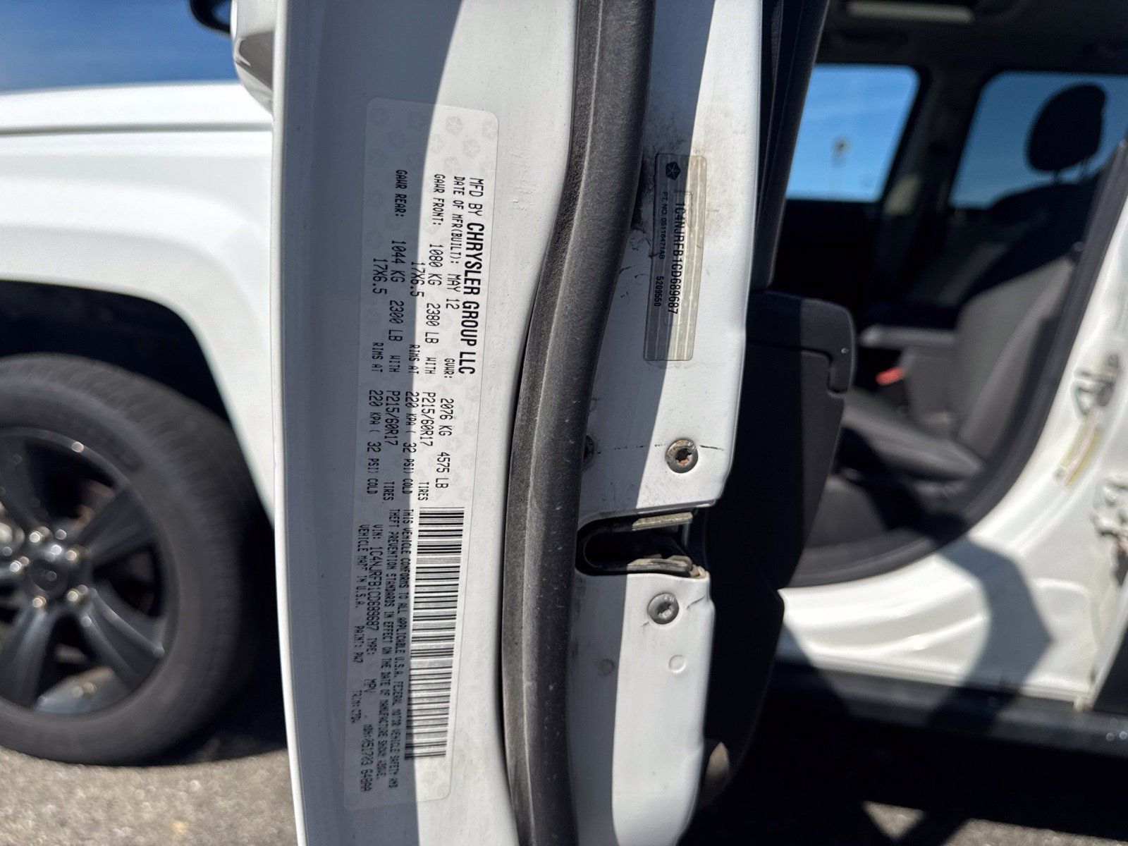 Used 2012 Jeep Patriot Latitude w/ Sun/Sound Group AWD/4WD image 20