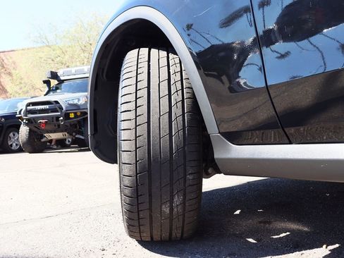 Used 2016 Mercedes-Benz GLC 300 w/ Premium Package image 6