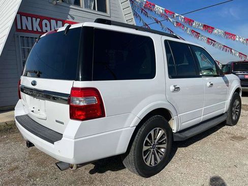 Used 2016 Ford Expedition XLT image 7