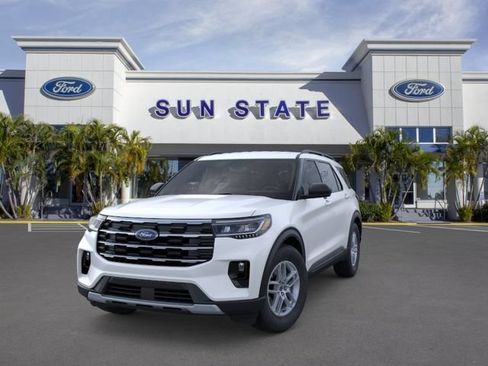 New 2026 Ford Explorer Active w/ Active Comfort Package RWD image 4