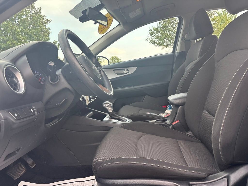 Certified 2023 Kia Forte LXS FWD image 12