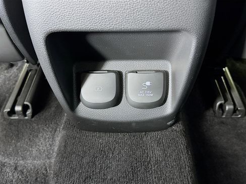 Certified 2023 Genesis GV80 3.5T w/ Prestige Package image 27