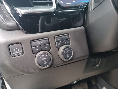 Used 2025 Chevrolet Silverado 1500 RST w/ All Star Edition Plus AWD/4WD image 16