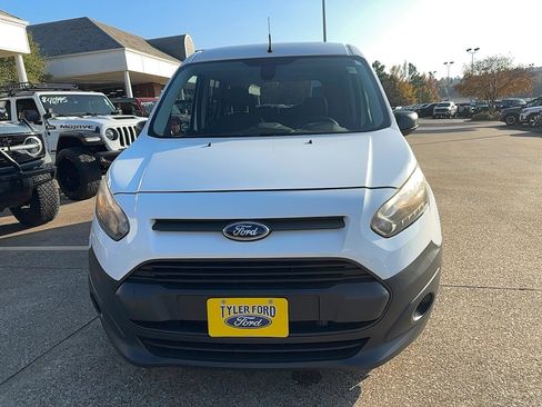 Used 2016 Ford Transit Connect XL image 2
