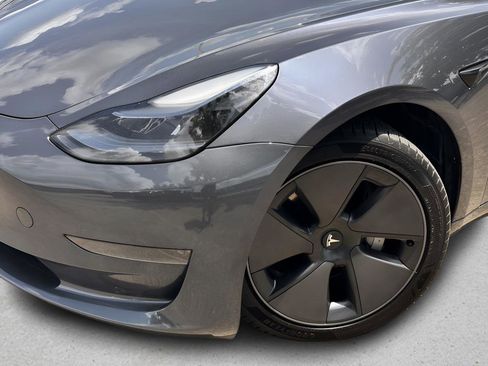 Used 2023 Tesla Model 3 Standard Range RWD image 8