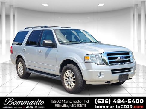 Used 2014 Ford Expedition XLT w/ Leather Seating Package AWD/4WD image 1