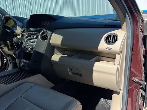 Used 2013 Honda Pilot Touring image 23